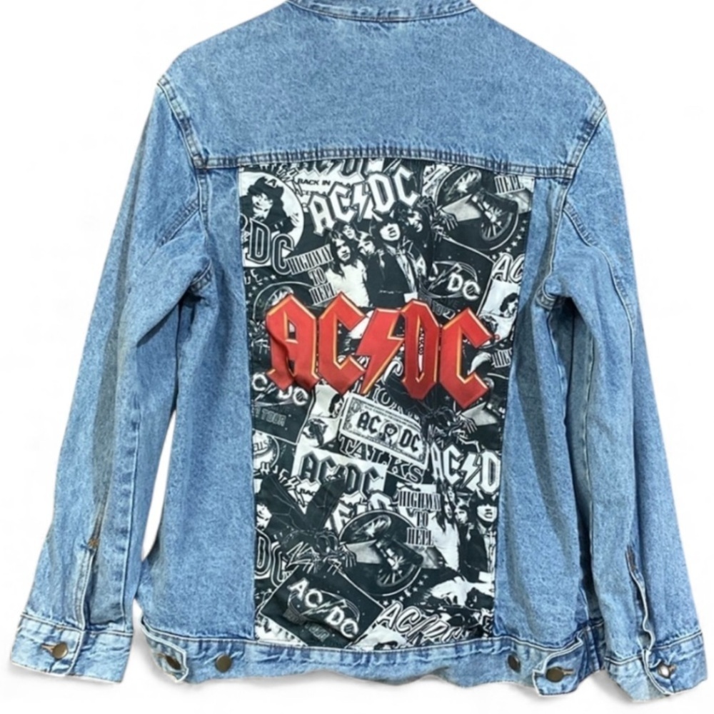 AC-DC Denim Jacket 100% Cotton NWOT - Excellent Gift Rock Fan Apparel 40” Chest - Picture 9 of 16